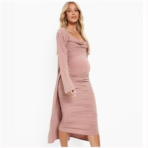 Boohoo Long Sleeve Maternity Dress in Mauve